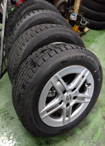 中古スタッドレスタイヤセット205/60R16 ダンロップウィンターマックスWM02 2021年製バリ山8㍉ トヨタsai純正アルミホイール キズ汚れ有り