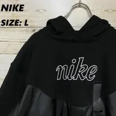 ✨新品未使用✨NIKE✨パーカー ショート丈 センターロゴ 黒 筆記体ロゴ