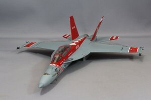 HOBBY MASTER HA5132 1/72 F/A-18F スーパーホーネット VF-102 ダイアモンドバックス 厚木基地 2005