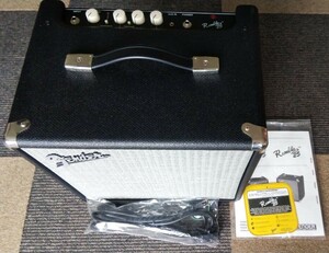 【美品・ジャンク】Fender Rumble 25 Bass Amplifier フェンダー ベースアンプ