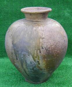 壷　飾り壷　花瓶　自然釉