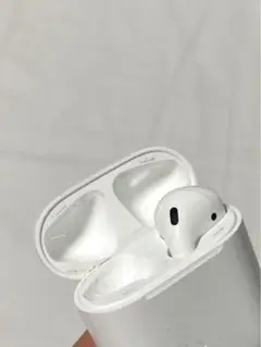 Apple 右耳のみ AirPods(第 2 世代) 　A2031 2019年