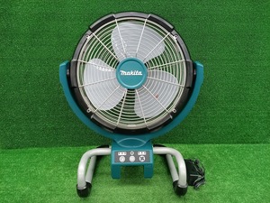 中古品 makita マキタ 14.4V / 18V 充電式 産業扇 羽根径330mm CF300DZ 本体のみ