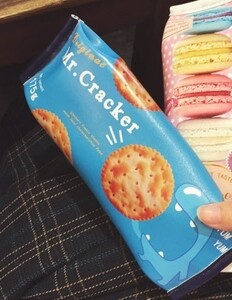 ペンケース スイーツ お菓子のパッケージ風 (ブルー×クラッカー)