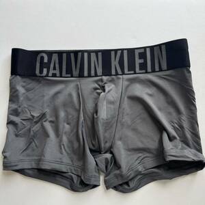 Calvin klein カルバンクライン メンズボクサー　M(S) ダークグレー　ナイロンストレッチ　メンズインナーウエア　男性ボクサー　男性下着