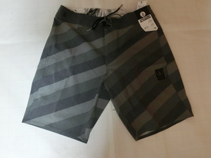 USA購入 ボルコム【VOLCOM SLINGERS】【4WAY stretch】【Water repellent】【Cinch fly】サーフパンツ 32インチ グレー系