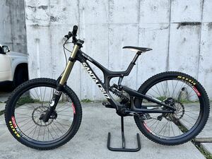 SANTA CRUZ V10 V6 ダウンヒルバイク フルカーボンMTB サイズ:M サンタクルーズ