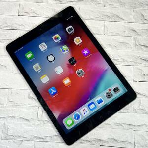 Apple iPad Air Wi-Fiモデル 16GB MD785J/B　　　　