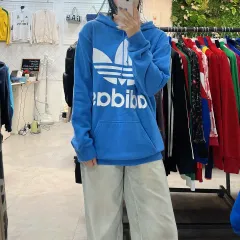 【雷市場（ポンジャン）商品韓国直送】 adidas(アディダス) ビックロゴ 青 フード付きTシャツ