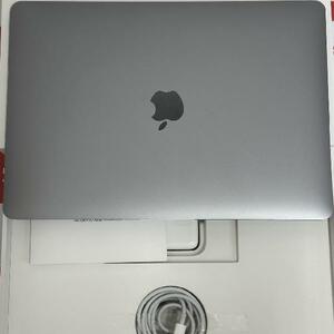 MacBook Air M1 2020 8GB 256GB A2337 新品同様[269449]