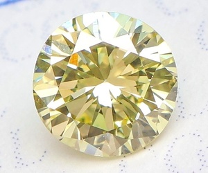 【１００円～】VS1！0.301ｃｔ 天然ダイヤ LIGHT YELLOW（ナチュラルカラー）GOOD