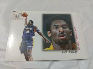 Kobe Bryant コービー・ブライアント 00-01 Fleer Legacy #10 NBA Lakers レイカーズ バスケカード