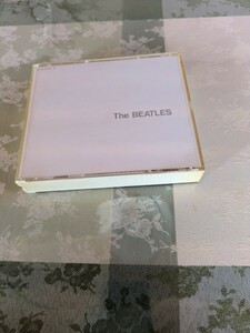 THE BEATLES　ホワイトアルバム　プラケース色褪せあり　２CD　