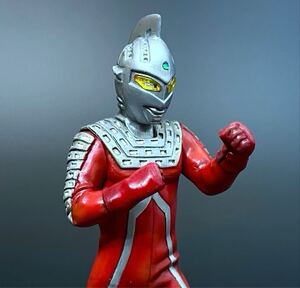 HG ウルトラマン ウルトラセブン 改造 リペイント 完成品 ガシャポン