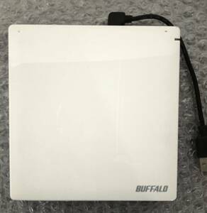 【中古パーツ】BUFFALO DVSM-PN58U2V-WH 外付け ドライブ USB端子 ケーブル付け ドライブ DVD-RW ■B124-1 