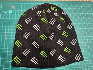 【 非売品 激レア 】MONSTER ENERGY モンスターエナジー ロゴ ニットキャップ ビーニー モノグラム