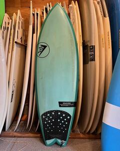 ロブマチャドSeaside 5’5” フィン付き中古