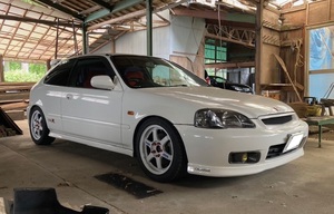 後期型　シビック　タイプR　VTEC B16B　EK-9