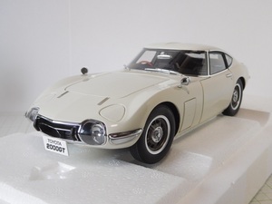 ◎Aa 1/18 トヨタ　2000GT　ホワイト