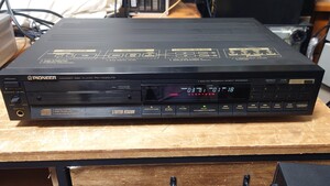 Pioneer CDプレーヤーPD-7030LTD 再生可　保証なし