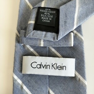 カルバンクライン（Calvin Klein)薄ブルーグレーストライプネクタイ