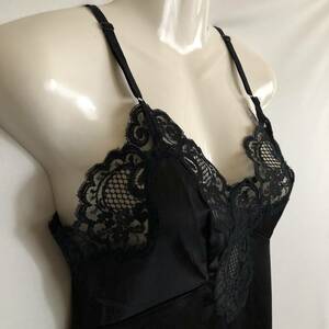 SX-797　＜特撰＞☆♪The Charle co Beauty Luxiry Madams Lingerie☆♪エレガンスドレススリップ　Mサイズ（B80cm　丈95cm）