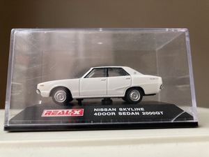 ＲＥＡＬ－Ｘ　リアル－Ｘ　ニッサン　スカイライン　ケンメリ　４ドアセダン　２０００ＧＴ　１／７２