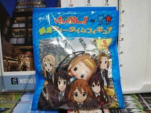 05-1 田井中律 朝食ティータイムフィギュア オリジナルストラップ 「けいおん!!×十六茶」