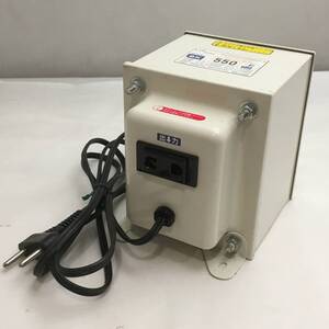 Y121604■動作未確認 ジャンク品 日章工業 変圧器 海外 国内 両用 AC220V⇔AC100V 550W SK-550E アップトランス ダウントランス■