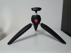 Manfrottoマンフロット(Manfrotto) MTPIXIEVO-BK(ブラック) PIXI EVO 5段階調節ミニ三脚