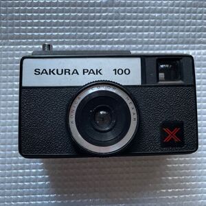 SAKURAPAK KONICA フィルムカメラ 動作確認無し シャッター動作 コレクション ヴィンテージ レトロカメラ 写真好き