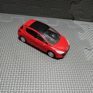 RASTAR「1/43 PEUGEOT 308」ミニカー　プジョー　赤系　レッド