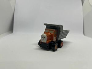 カプセルプラレール　きかんしゃトーマス　マックス