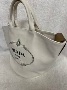 ★★あまり使用していない美品 PRADA プラダ カナパ 1BG186