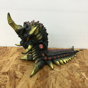 BANDAI ソフビ バトラ 幼虫 モンスター [jgg]