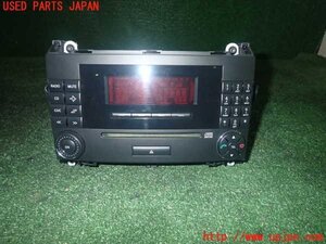 1UPJ-76576480]ベンツV350 Vクラス W639(639811)CDプレーヤー 中古