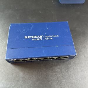 「2FD22_18K」NETGEAR GS108v4 電源アダプター無し　本体のみ