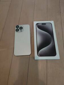 【国内アップルストア購入品】SIMフリー iPhone15 Pro Max 1TB ホワイトチタニウム　Apple Care＋25年9月まで保証
