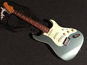 No.042915 レアカラー　 Fender Japan ST62TX IBM. n mint