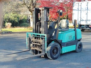 現状販売 住友フォークリフト11-FD25PVIIHA 2.5t 1785h ディーゼル 屋根無し