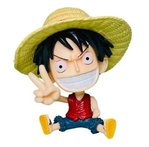 【新品未使用】ONE PIECE ワンピース ルフィ フィギュア 9cm 海外製品