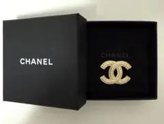 CHANEL シャネル　ブローチ