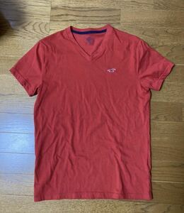 HOLLISTER！ホリスター　VネックTシャツ・赤　Mぐらい