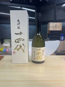 [日本酒] 十四代 中取り大吟醸 720ml 箱 2024年