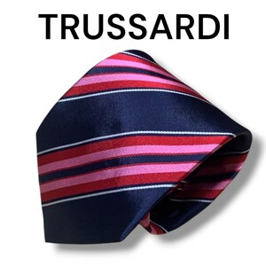 【美品】TRUSSARDI トラサルディ ネクタイ シルク シルク100% イタリア製 ハイブランド ブランド 総柄 ストライプ柄