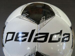 サッカーボー ル ペレーダ4000 白×黒