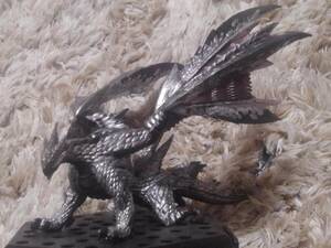 モンスターハンター　（モンハン）　/　バルファルク！　中古品！美品！