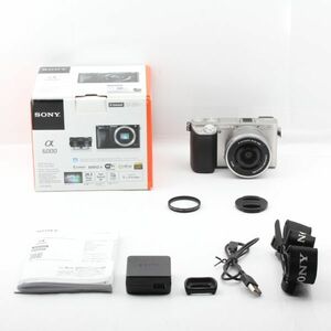 ショット数4805回、元箱付き。レンズ内ゴミあり。★美品★ SONY ソニー α6000 パワーズームレンズキット シルバー [ILCE-6000L S] |