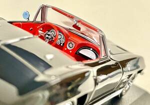 ミニチャンプス（ MINICHAMPS ）1963 シボレー コルベット コンバーティブル