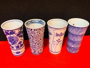 #1268 美品 砥部焼 西山 マルチカップ カップ グラス コップ 在銘 唐草文様 陶器 食器 焼き物 酒器 4個 まとめて